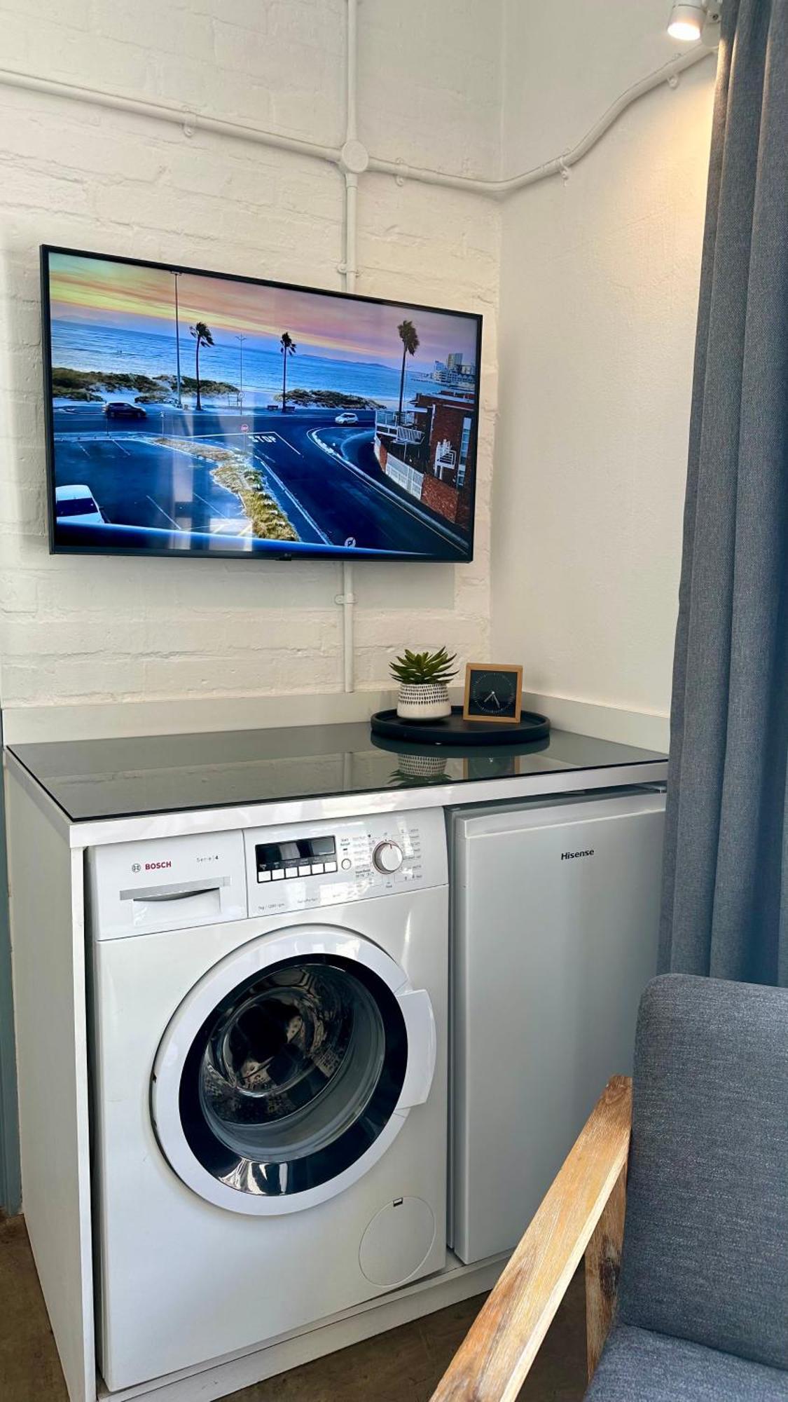 City Living Apartment 119 - Washer, 4K Tv, Fast Wifi, & Sunny Balcony Йоганнесбурґ Екстер'єр фото